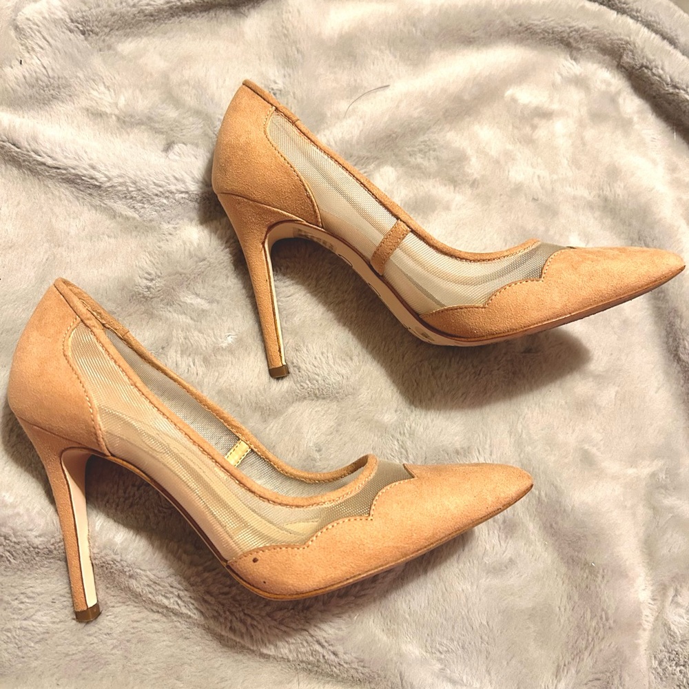 Pink Scallop Heels